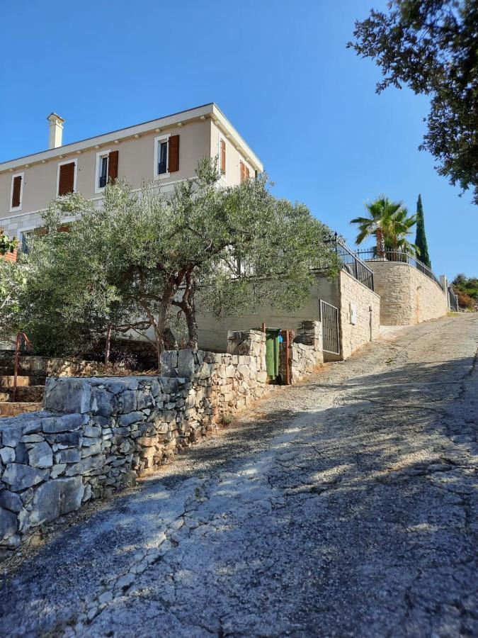 Villa Elena Sevid Exteriér fotografie