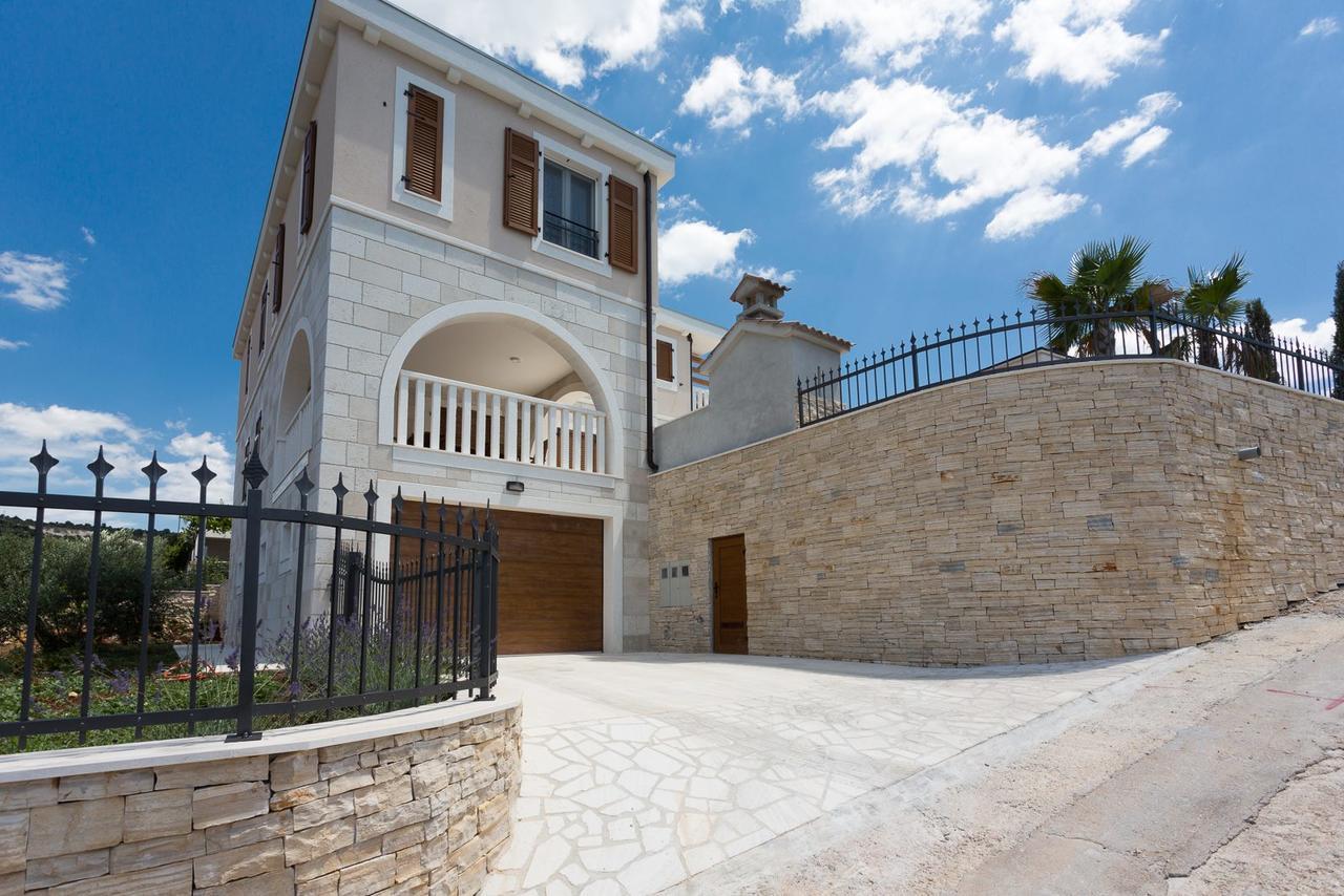 Villa Elena Sevid Exteriér fotografie
