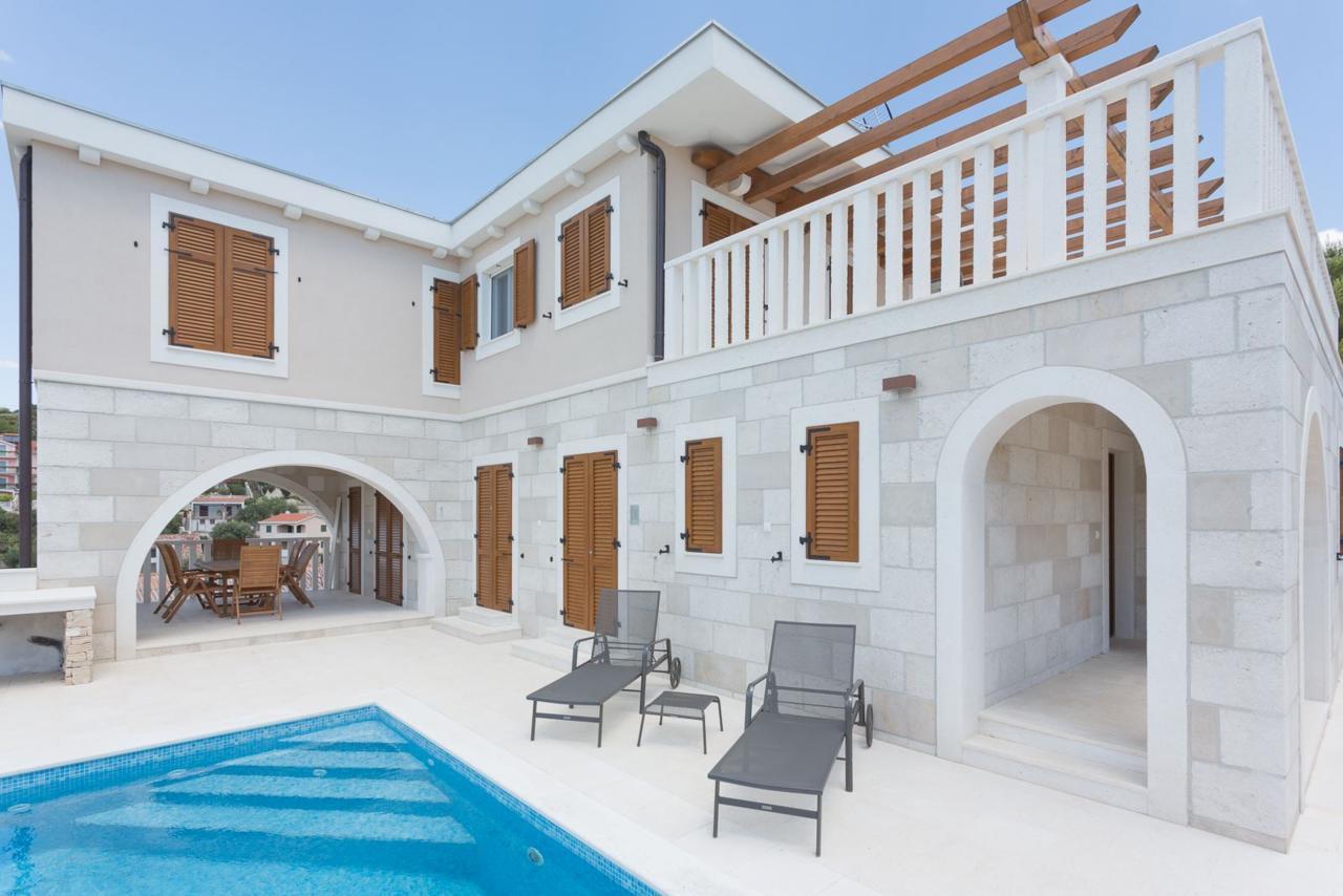 Villa Elena Sevid Exteriér fotografie
