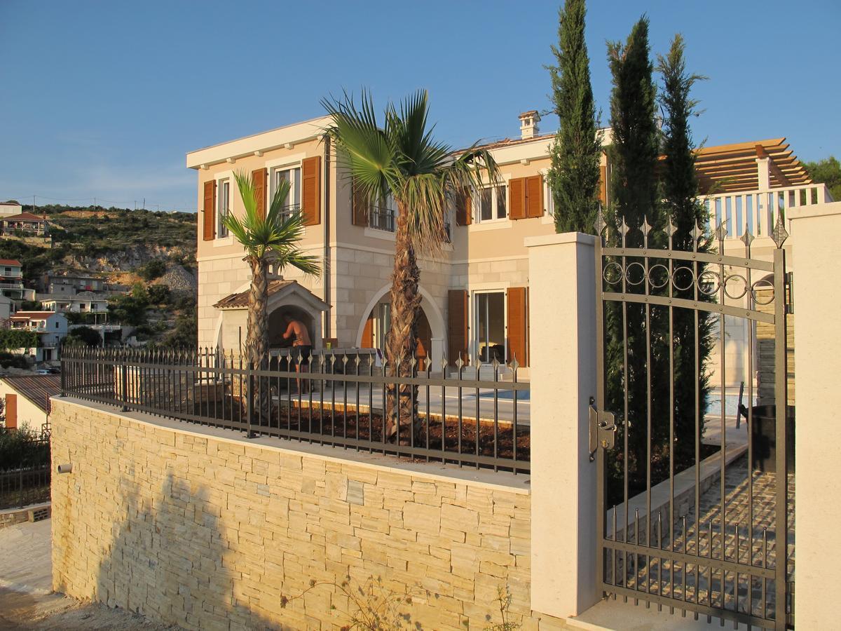 Villa Elena Sevid Exteriér fotografie